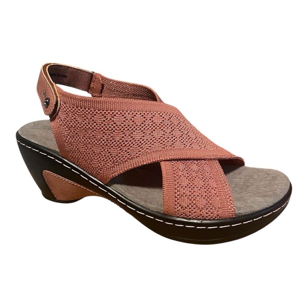 Jbu by Jambu Alyssa Shimmer Knit Wedge Heel Sandal Womens Size 9
NIB